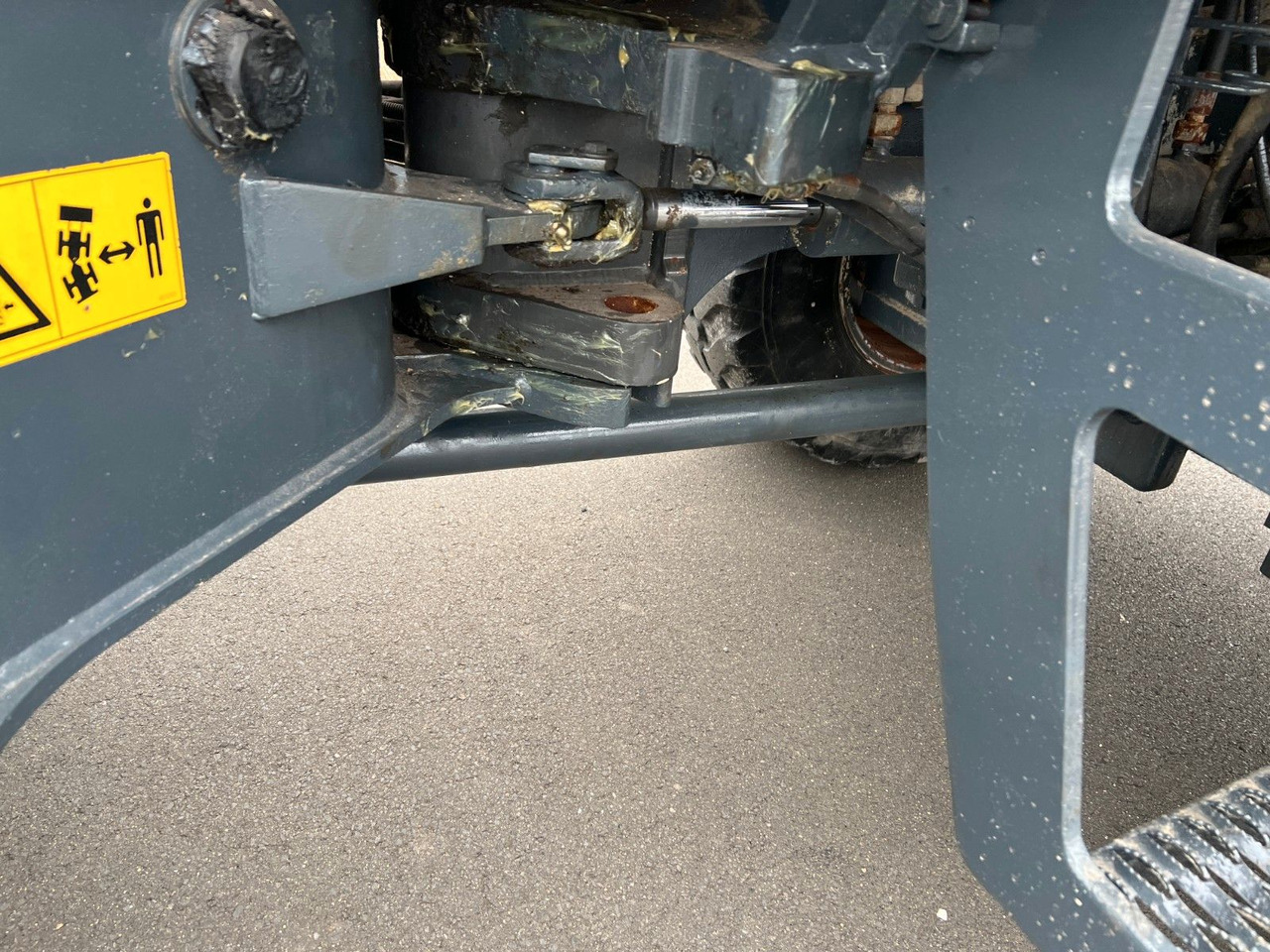 Chargeuse sur pneus neuf O & K L 8.5 - Schaufel - Palettengabel- 4717 Betriebs O & K L 8.5 - Schaufel - Palettengabel- 4717 Betriebs: photos 14 Chargeuse sur pneus neuf O & K L 8.5 - Schaufel - Palettengabel- 4717 Betriebs O & K L 8.5 - Schaufel - Palettengabel- 4717 Betriebs: photos 14