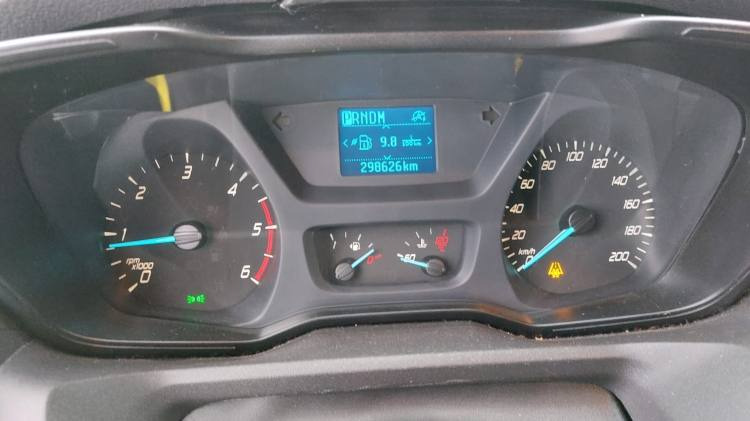 FORD TRANSIT 2,0TDI AMBULANCE KLIMA 12.2018 EURO 6, 3 UNITS - Ambulance: photos 3 FORD TRANSIT 2,0TDI AMBULANCE KLIMA 12.2018 EURO 6, 3 UNITS - Ambulance: photos 3