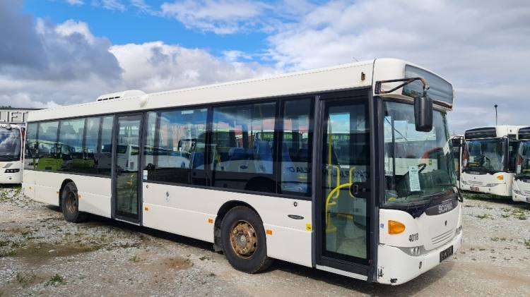 SCANIA OMNILINK K230UB 4X2 LB, 8.2009, EURO 5, RAMP, 39 seats, 12m, 3 UNITS - Bus interurbain: photos 1 SCANIA OMNILINK K230UB 4X2 LB, 8.2009, EURO 5, RAMP, 39 seats, 12m, 3 UNITS - Bus interurbain: photos 1