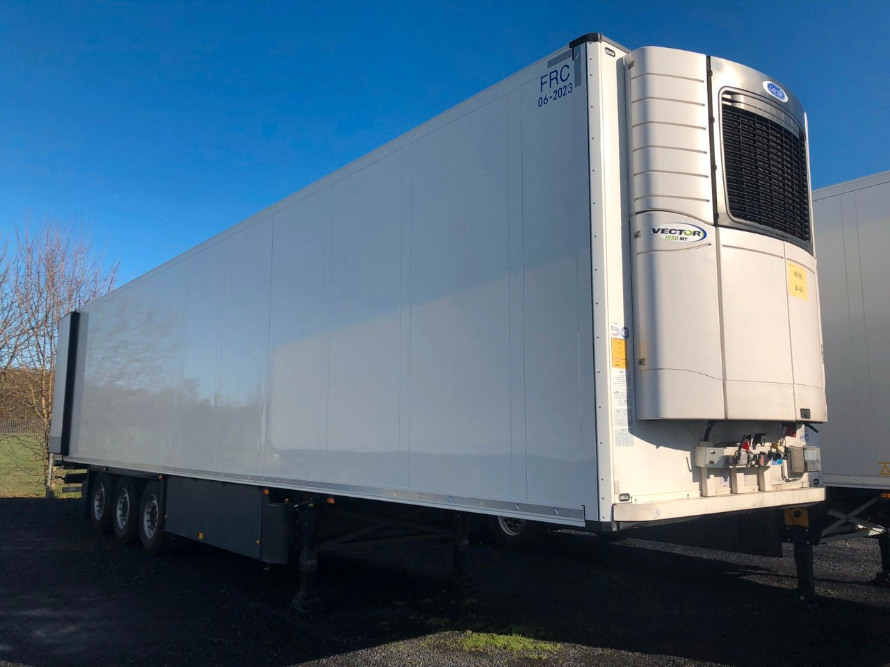 Schmitz Cargobull SKO 24/L -13.4 FP 60 COOL, Multitemp. - Semi-remorque frigorifique: photos 1 Schmitz Cargobull SKO 24/L -13.4 FP 60 COOL, Multitemp. - Semi-remorque frigorifique: photos 1