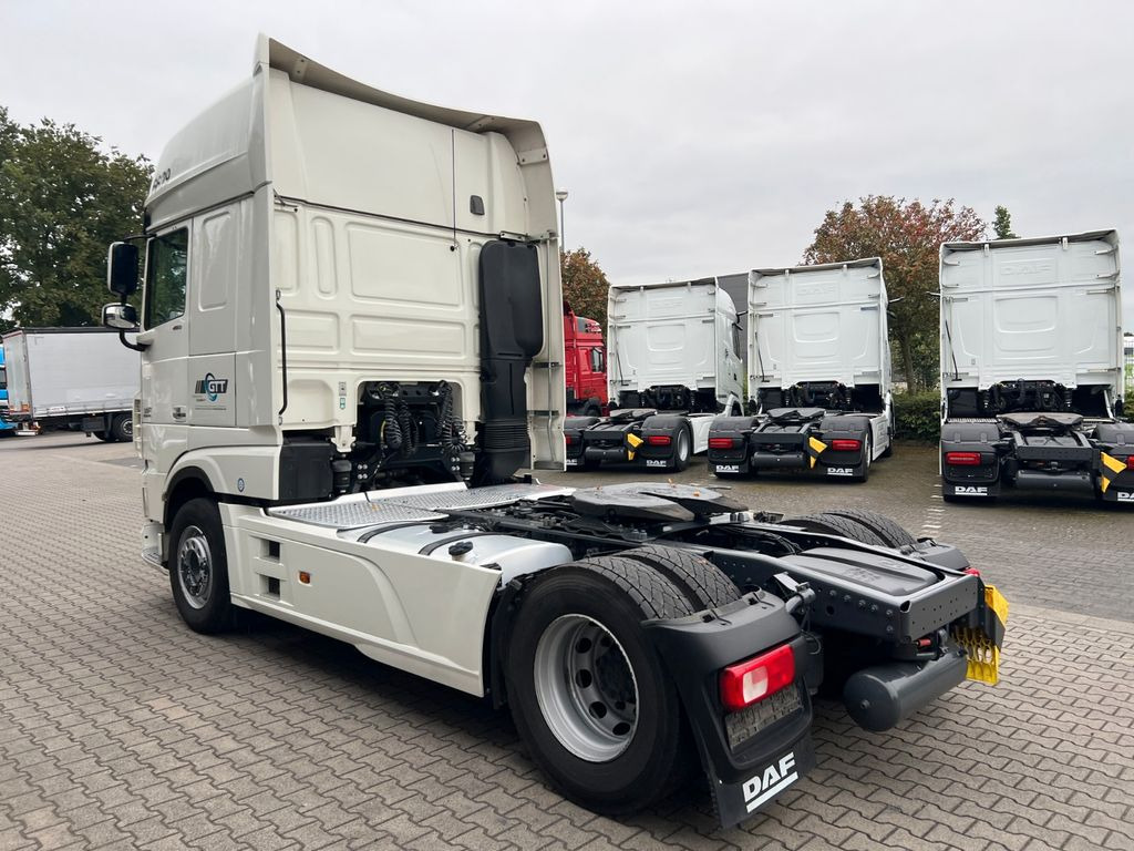 DAF XF 480 FT SSC, Abbiegeass., Standklima, Retarder - Tracteur routier: photos 5 DAF XF 480 FT SSC, Abbiegeass., Standklima, Retarder - Tracteur routier: photos 5