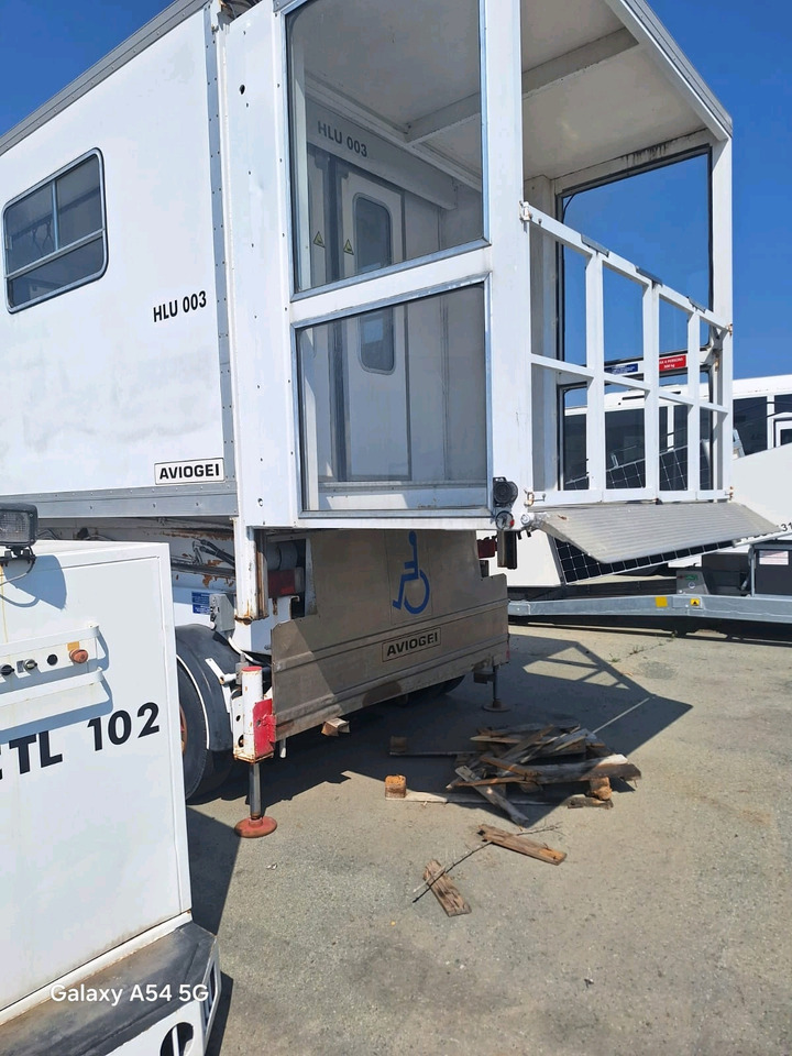 Aviogei EAU1000 - Ambulift: photos 4 Aviogei EAU1000 - Ambulift: photos 4