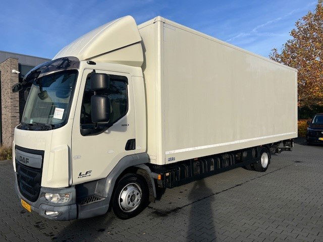 DAF LF 180 FA - Camion fourgon: photos 1 DAF LF 180 FA - Camion fourgon: photos 1