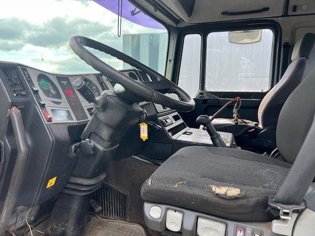 MAN 26.464 6X4 - Camion porte-conteneur/ Caisse mobile: photos 5 MAN 26.464 6X4 - Camion porte-conteneur/ Caisse mobile: photos 5