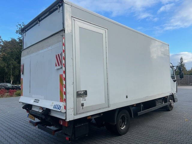 Renault Midlum 220 Midlum 220 DXI - Camion fourgon: photos 4 Renault Midlum 220 Midlum 220 DXI - Camion fourgon: photos 4