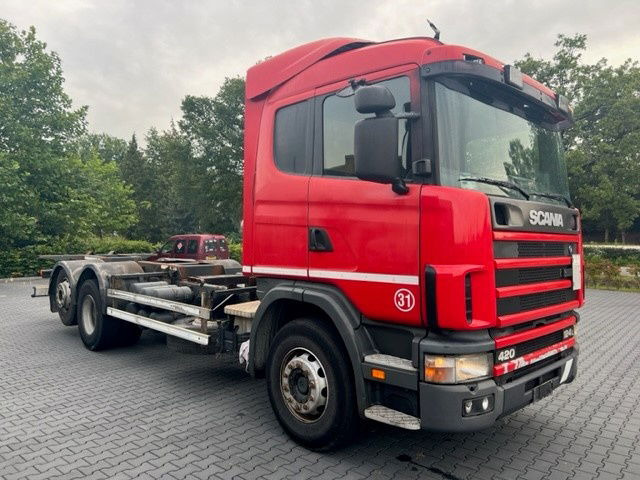 Scania R124-420 .420 6x2 - Châssis cabine: photos 2 Scania R124-420 .420 6x2 - Châssis cabine: photos 2