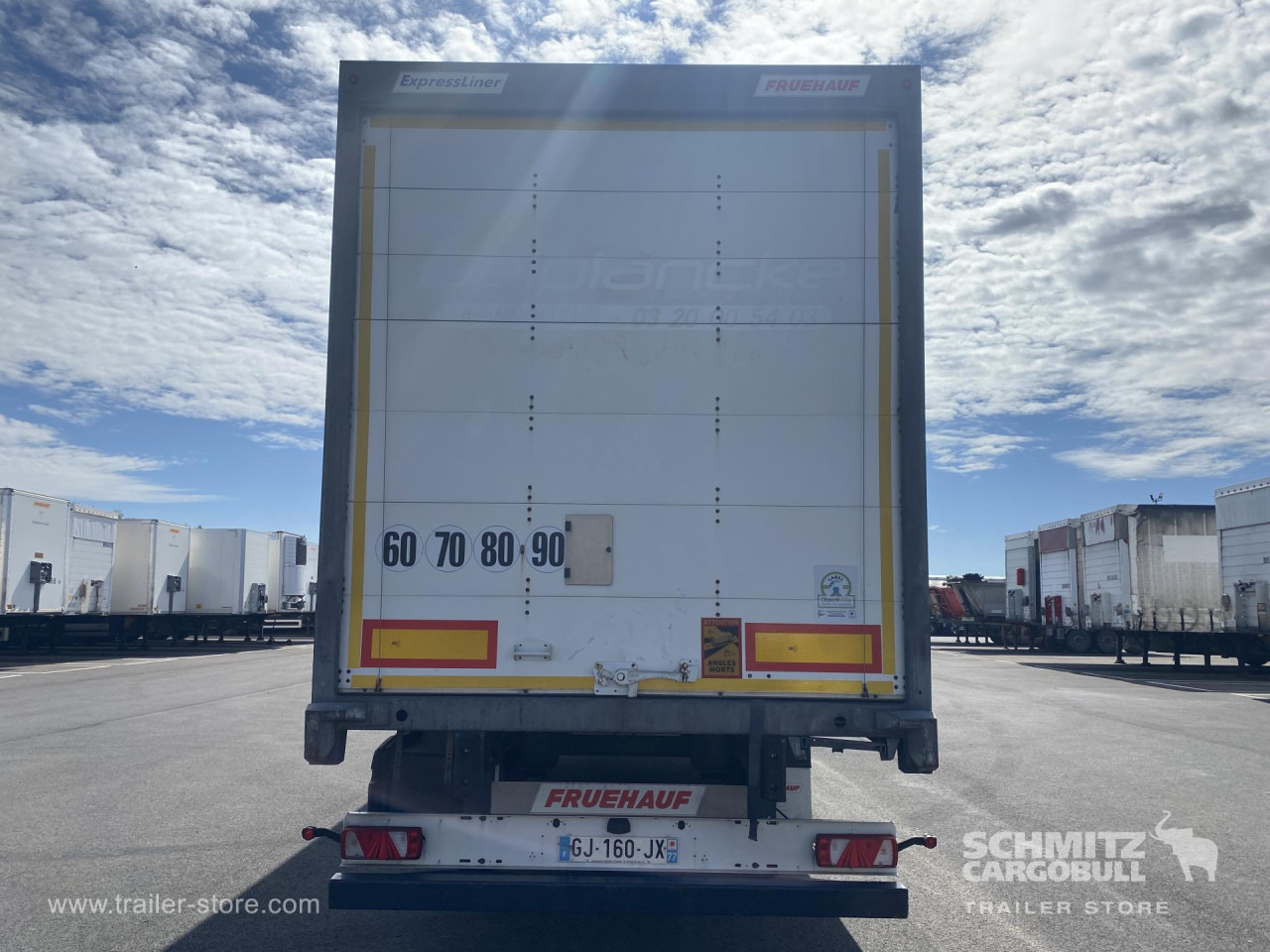FRUEHAUF Dryfreight Standard Roller shutter door - Semi-remorque fourgon: photos 2 FRUEHAUF Dryfreight Standard Roller shutter door - Semi-remorque fourgon: photos 2