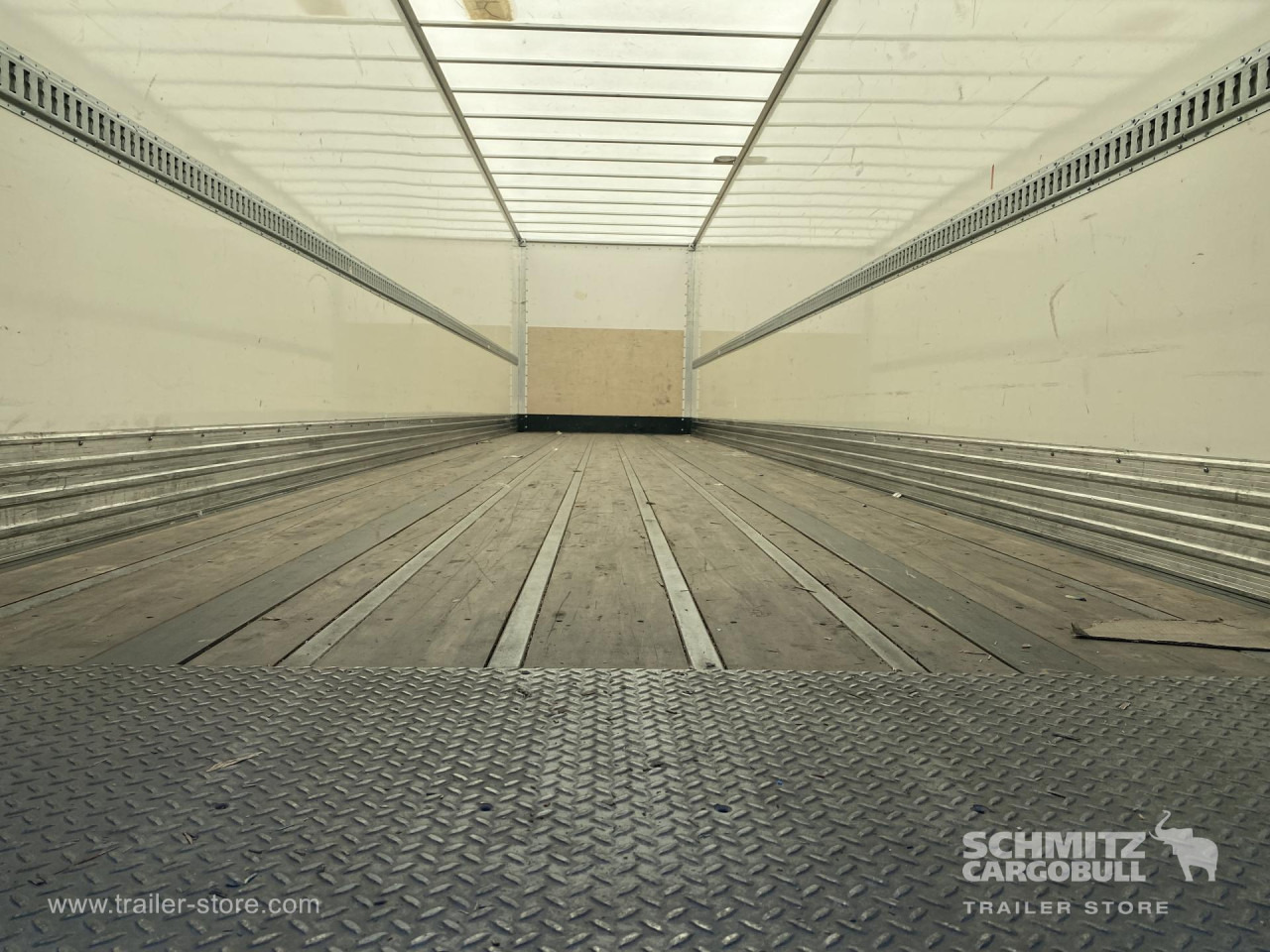 FRUEHAUF Dryfreight Standard Roller shutter door — crédit-bail FRUEHAUF Dryfreight Standard Roller shutter door: photos 7