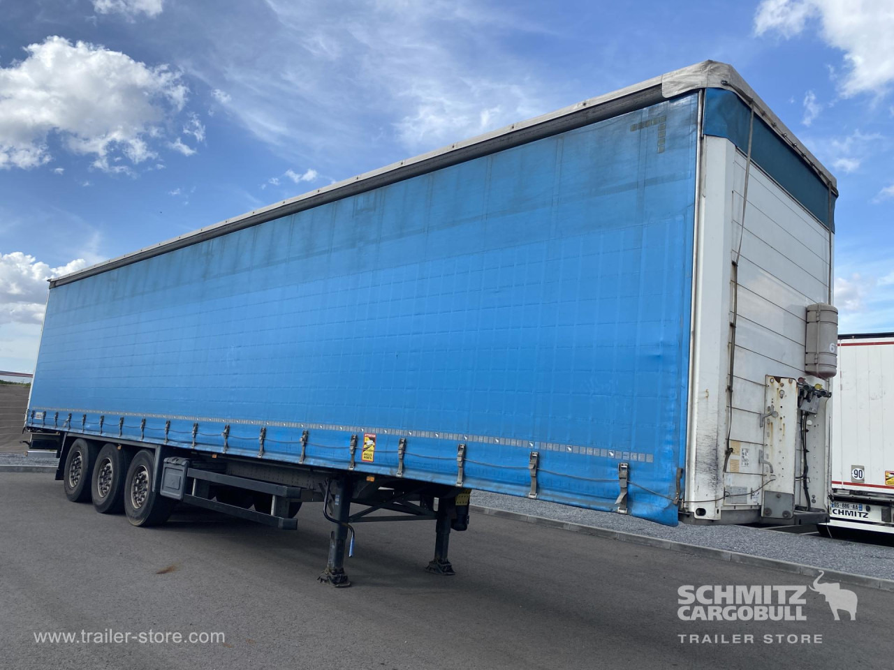 SCHMITZ Curtainsider Standard - Semi-remorque rideaux coulissants: photos 1 SCHMITZ Curtainsider Standard - Semi-remorque rideaux coulissants: photos 1