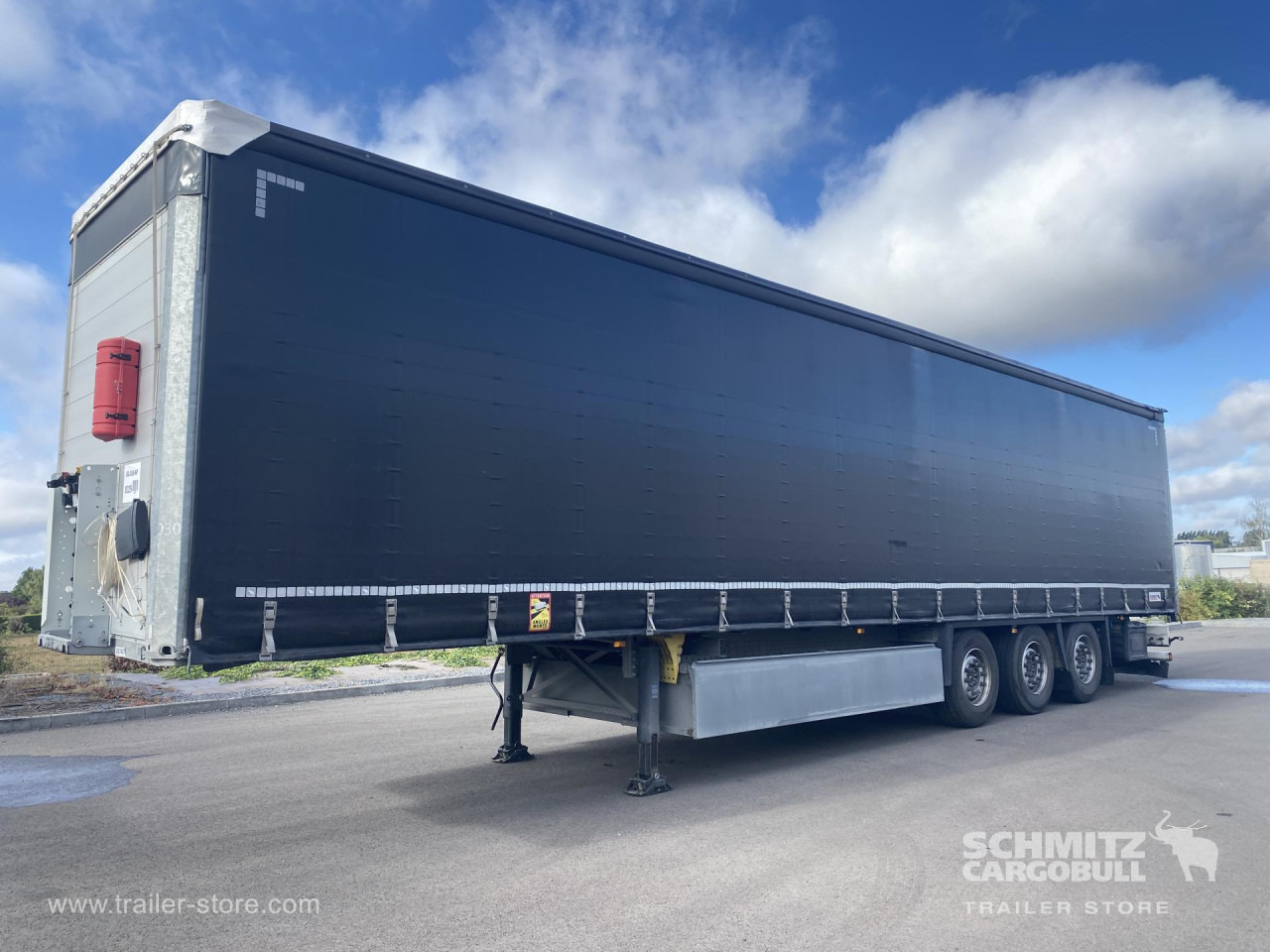 SCHMITZ Curtainsider Standard - Semi-remorque rideaux coulissants: photos 1 SCHMITZ Curtainsider Standard - Semi-remorque rideaux coulissants: photos 1