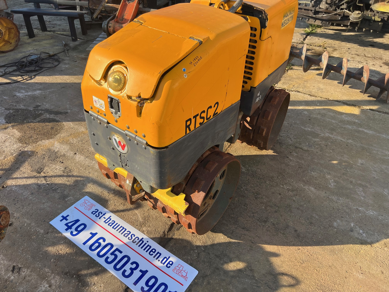 WACKER NEUSON RT82-SC 2 - Mini compacteur: photos 4 WACKER NEUSON RT82-SC 2 - Mini compacteur: photos 4