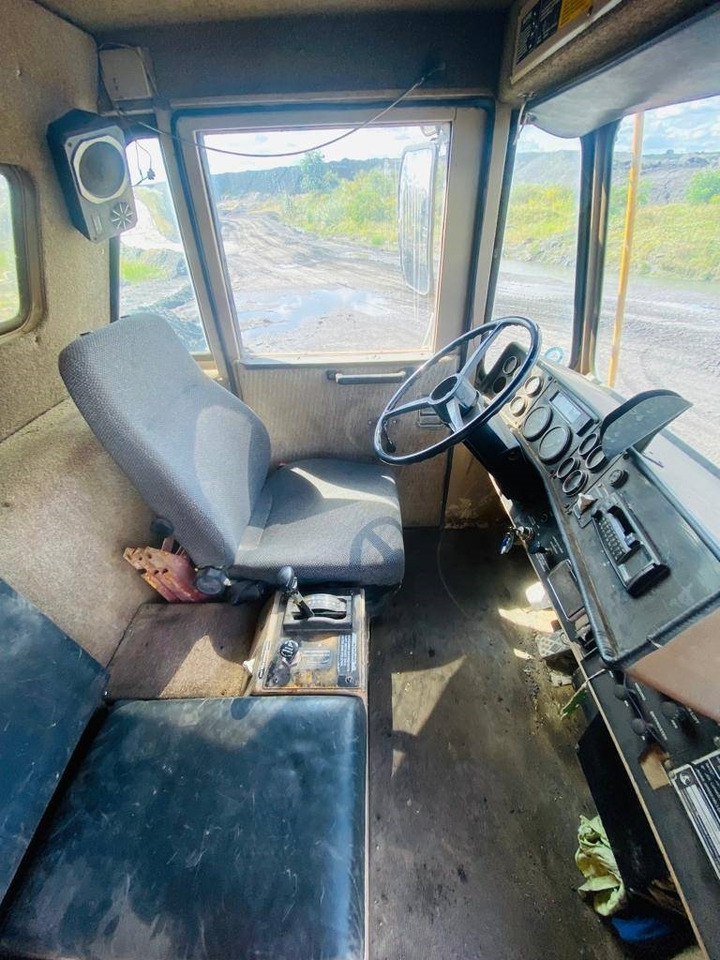 Tombereau rigide Euclid R85 B: photos 8 Tombereau rigide Euclid R85 B: photos 8