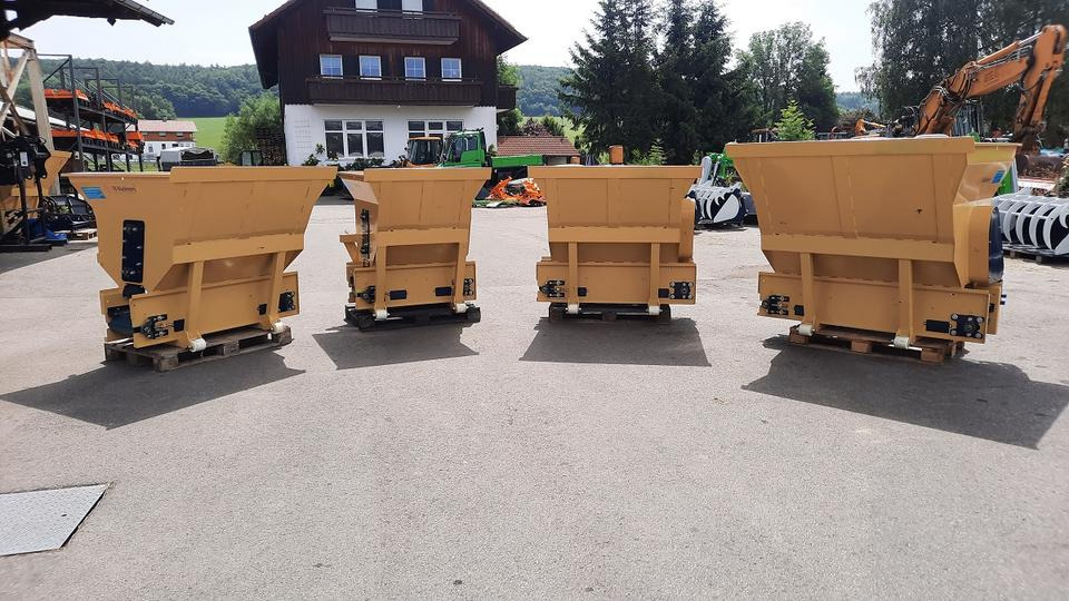 Einstreugerät Futterverteilgerät Hoflader Radlader Euro Weideman - Matériel d'élevage: photos 1 Einstreugerät Futterverteilgerät Hoflader Radlader Euro Weideman - Matériel d'élevage: photos 1