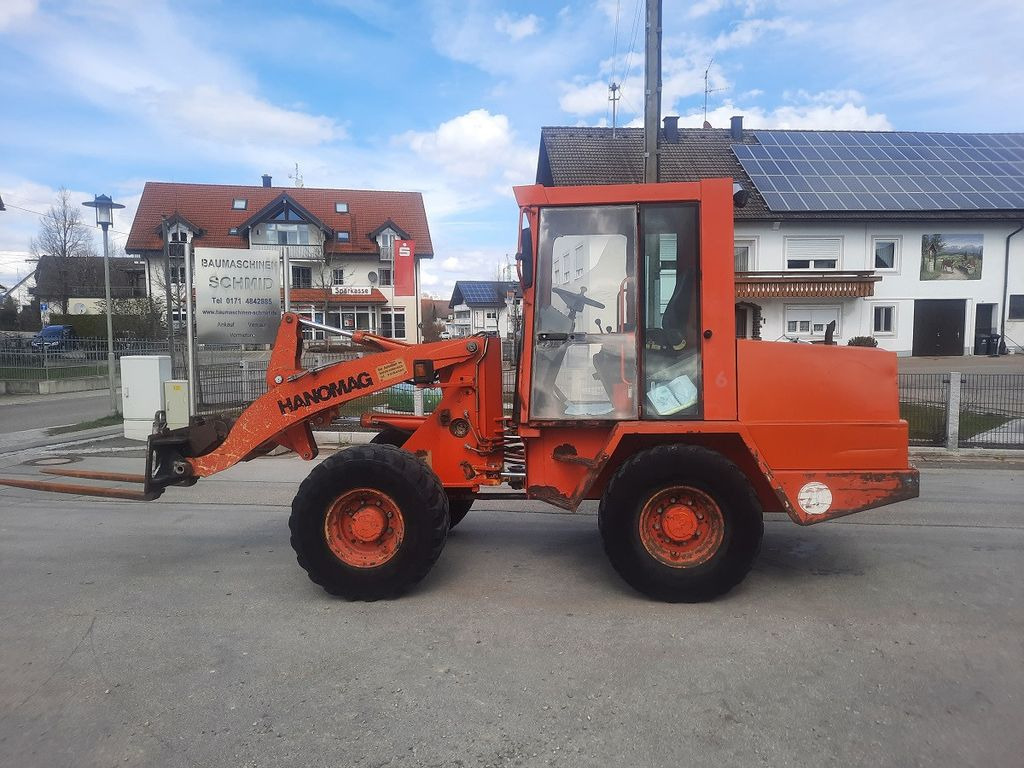 Hanomag 15 F - Chargeuse sur pneus: photos 1 Hanomag 15 F - Chargeuse sur pneus: photos 1