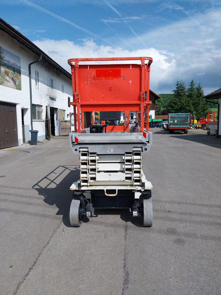 JLG 3246 ES - Camion avec nacelle: photos 4 JLG 3246 ES - Camion avec nacelle: photos 4