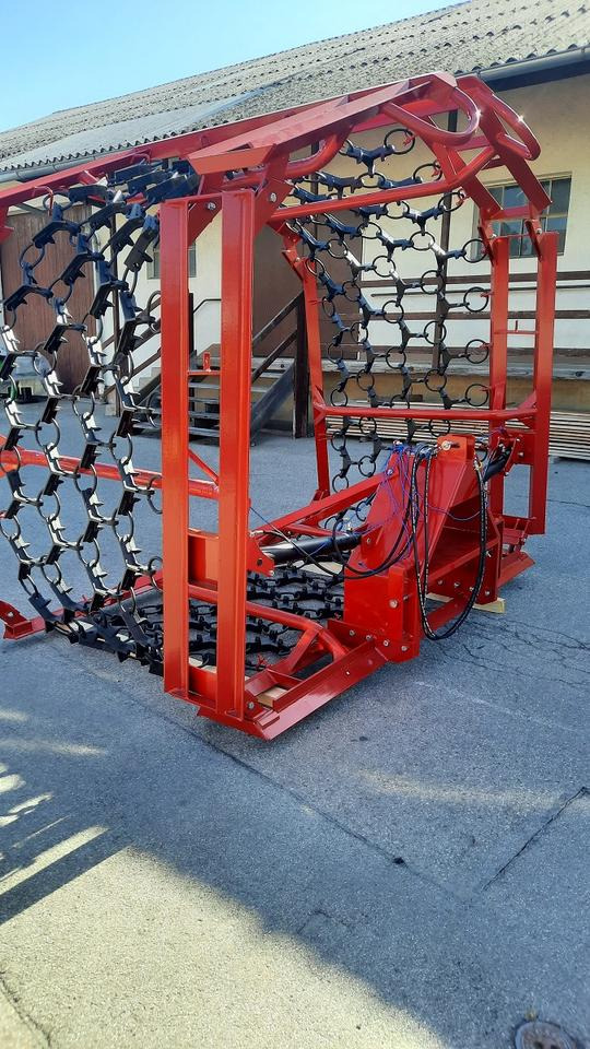 Wiesenegge 6 - 8m Wiesenstriegel Wiesenschleppe Traktor Egge - Herse à chaîne: photos 2 Wiesenegge 6 - 8m Wiesenstriegel Wiesenschleppe Traktor Egge - Herse à chaîne: photos 2