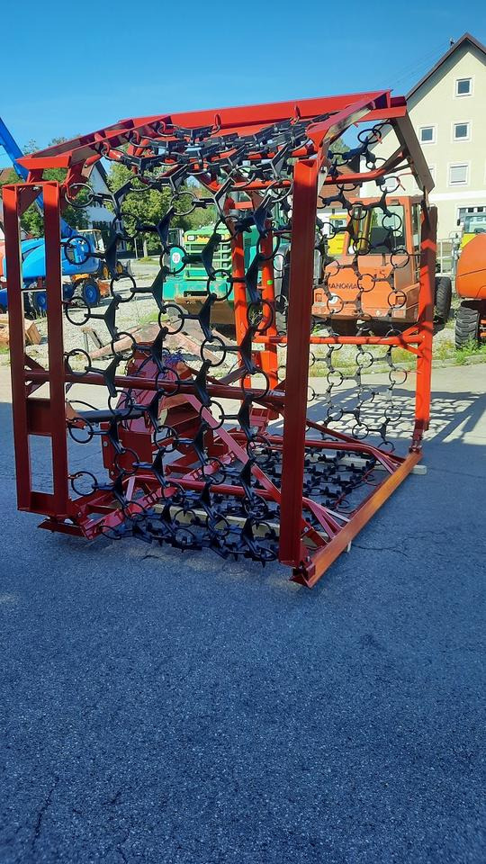 Wiesenegge 6 - 8m Wiesenstriegel Wiesenschleppe Traktor Egge - Herse à chaîne: photos 3 Wiesenegge 6 - 8m Wiesenstriegel Wiesenschleppe Traktor Egge - Herse à chaîne: photos 3