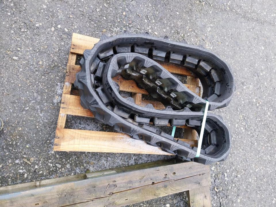 Neue Gummikette 230x96x35 Baggerkette Kette Caterpillar Takeuchi - Chenille pour Engins de chantier: photos 3 Neue Gummikette 230x96x35 Baggerkette Kette Caterpillar Takeuchi - Chenille pour Engins de chantier: photos 3