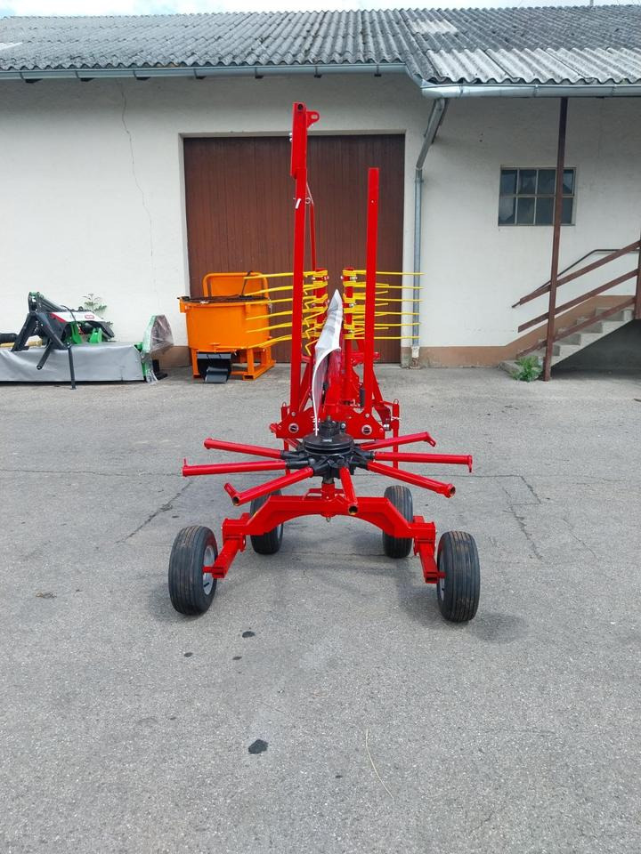 Faneuse neuf neuen Kreiselschwader Schwader 3,5m KN-350 Pöttinger: photos 9 Faneuse neuf neuen Kreiselschwader Schwader 3,5m KN-350 Pöttinger: photos 9