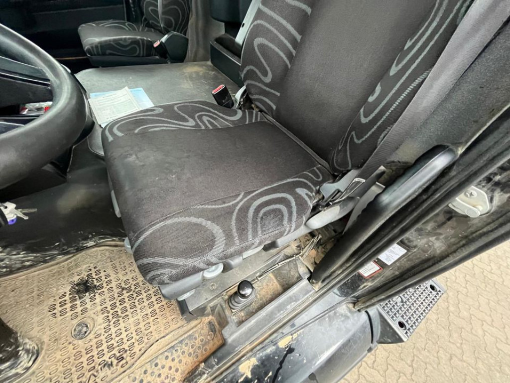 IVECO-MAGIRUS TRACKER AD450TW 4 Achs Muldenkipper Meiller - Tombereau: photos 2 IVECO-MAGIRUS TRACKER AD450TW 4 Achs Muldenkipper Meiller - Tombereau: photos 2