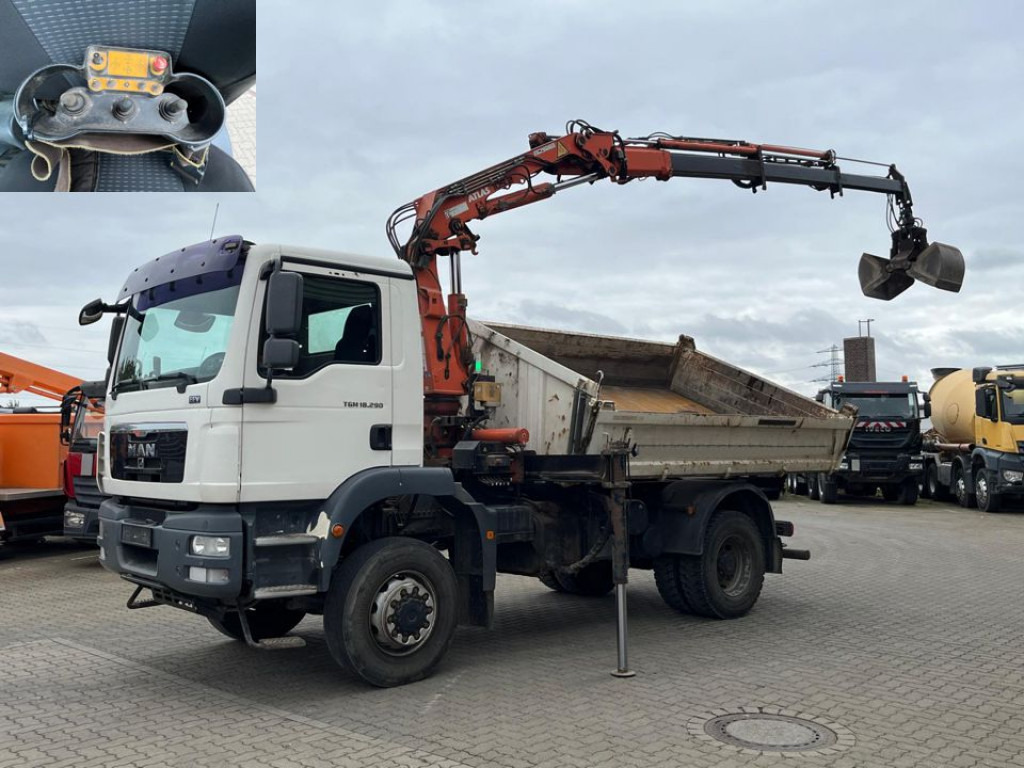 MAN TG-M 18.290 4x4 BB 2-Achs Allradkipper Kran Atlas 105+Funk - Camion benne, Camion grue: photos 1 MAN TG-M 18.290 4x4 BB 2-Achs Allradkipper Kran Atlas 105+Funk - Camion benne, Camion grue: photos 1