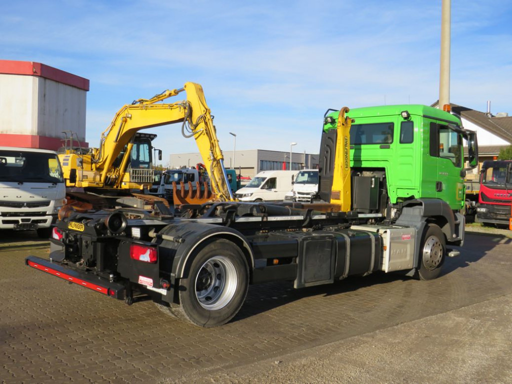 MAN TG-S 18.320 BL Abrollkipper — crédit-bail MAN TG-S 18.320 BL Abrollkipper: photos 8 MAN TG-S 18.320 BL Abrollkipper — crédit-bail MAN TG-S 18.320 BL Abrollkipper: photos 8