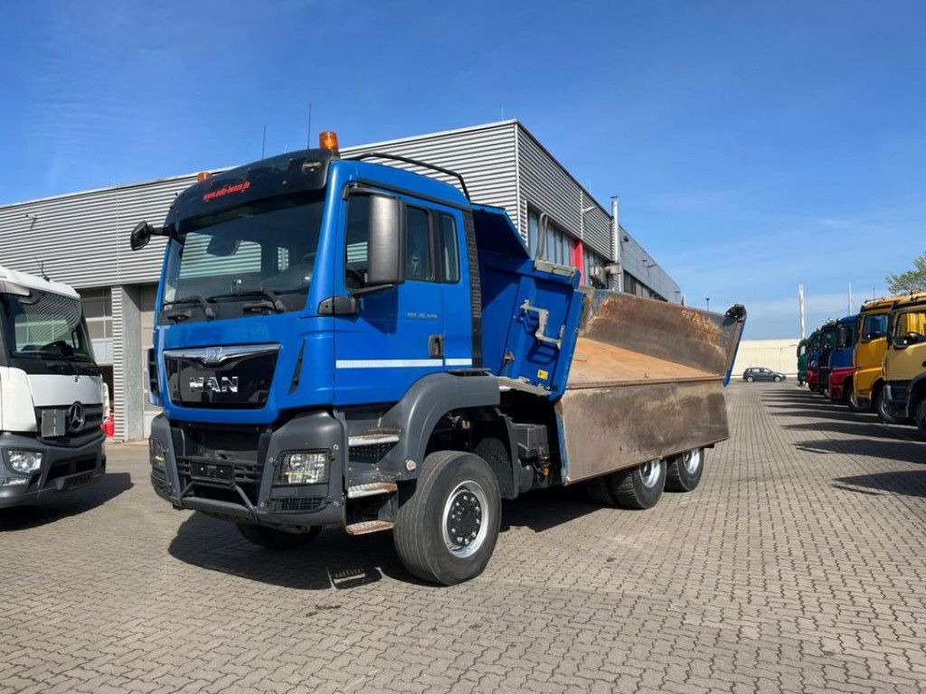 MAN TG-S 26.440 6x6 3-Achs Allradkipper Bordmatik Sc - Camion benne: photos 1 MAN TG-S 26.440 6x6 3-Achs Allradkipper Bordmatik Sc - Camion benne: photos 1