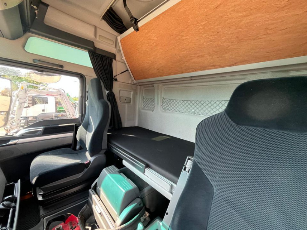 MAN TG-X 26.400 6x2 Pritsche Heckkran Palfinger 34002 - Camion plateau, Camion grue: photos 5 MAN TG-X 26.400 6x2 Pritsche Heckkran Palfinger 34002 - Camion plateau, Camion grue: photos 5