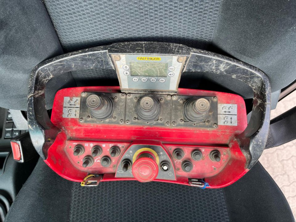 MAN TG-X 26.400 6x2 Pritsche Heckkran Palfinger PK 34002 - Camion plateau, Camion grue: photos 4 MAN TG-X 26.400 6x2 Pritsche Heckkran Palfinger PK 34002 - Camion plateau, Camion grue: photos 4