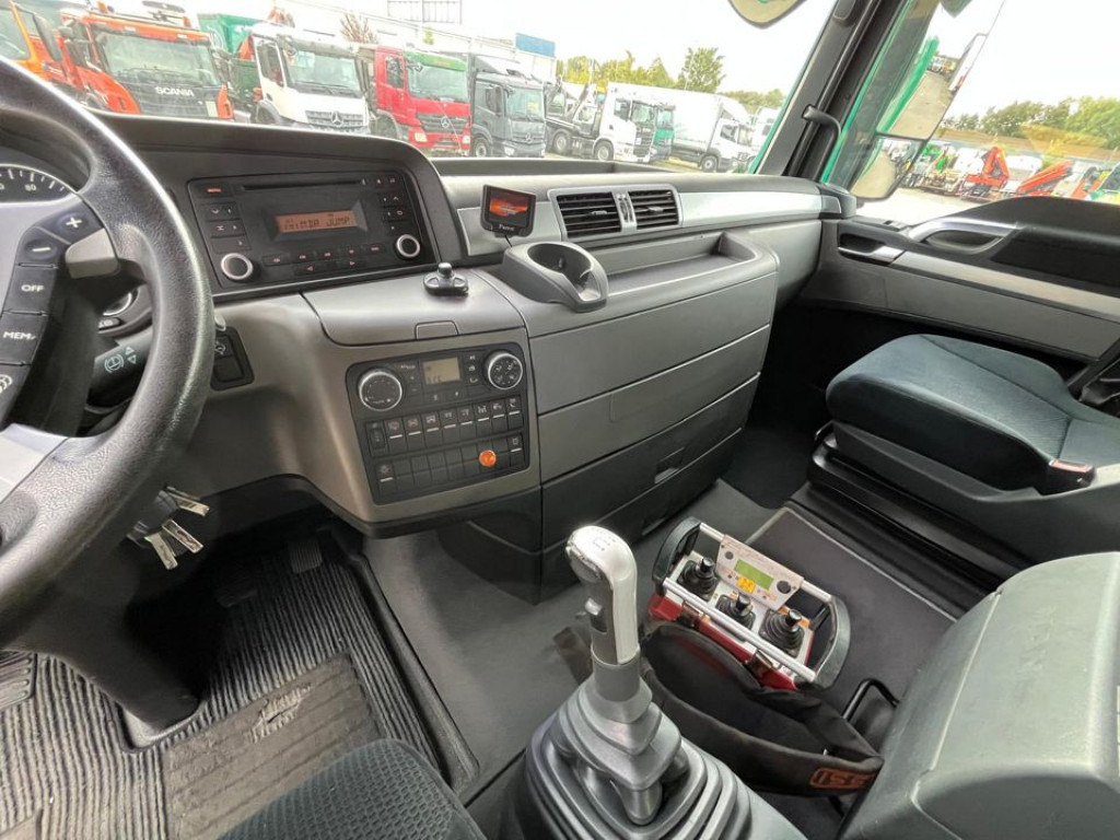 MAN TG-X 26.440 6x2-2 BL Pritsche Heckkran Fassi 360 36m to, Lenk Lift - Camion plateau, Camion grue: photos 4 MAN TG-X 26.440 6x2-2 BL Pritsche Heckkran Fassi 360 36m to, Lenk Lift - Camion plateau, Camion grue: photos 4