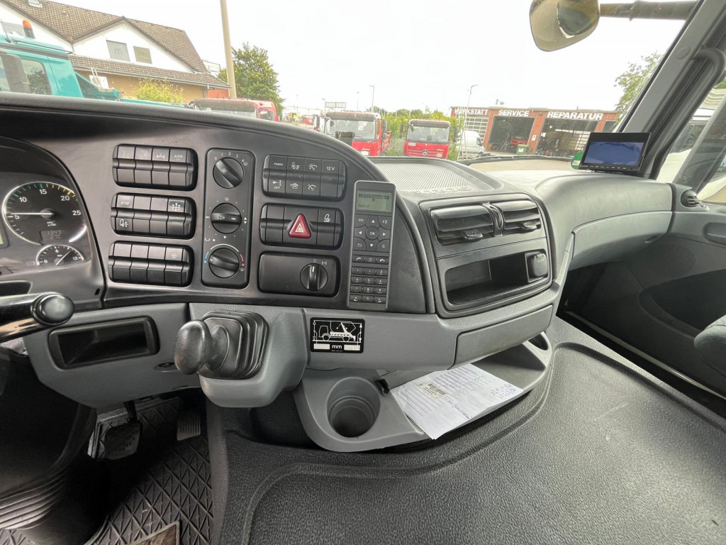 MERCEDES-BENZ Actros 2541 L6x2 Absetzkipper Meiller - Camion multibenne: photos 2 MERCEDES-BENZ Actros 2541 L6x2 Absetzkipper Meiller - Camion multibenne: photos 2