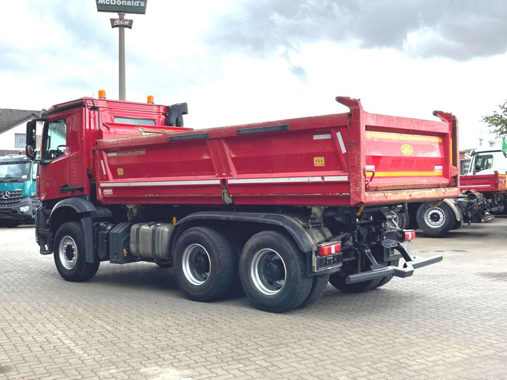 Camion benne MERCEDES-BENZ Arocs 2648 6x4 3-Achs Kipper Bordmatik: photos 6