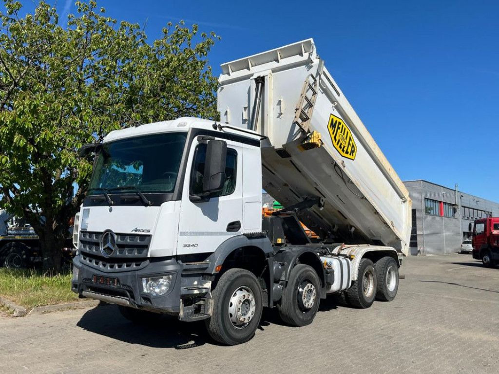 Mercedes-Benz Arocs 3240 B 8x4 4 Achs Muldenkipper Meiller - Camion benne: photos 1 Mercedes-Benz Arocs 3240 B 8x4 4 Achs Muldenkipper Meiller - Camion benne: photos 1