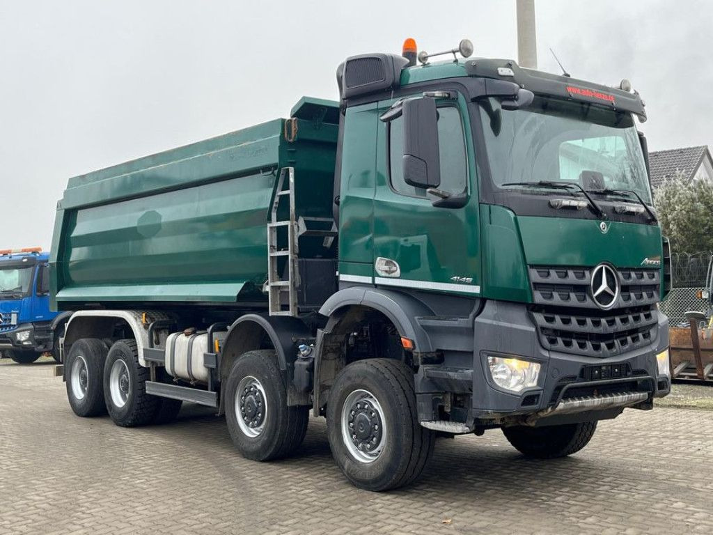Mercedes-Benz Arocs 4145 8x8 4 Achs Muldenkipper Meiller - Camion benne: photos 2 Mercedes-Benz Arocs 4145 8x8 4 Achs Muldenkipper Meiller - Camion benne: photos 2