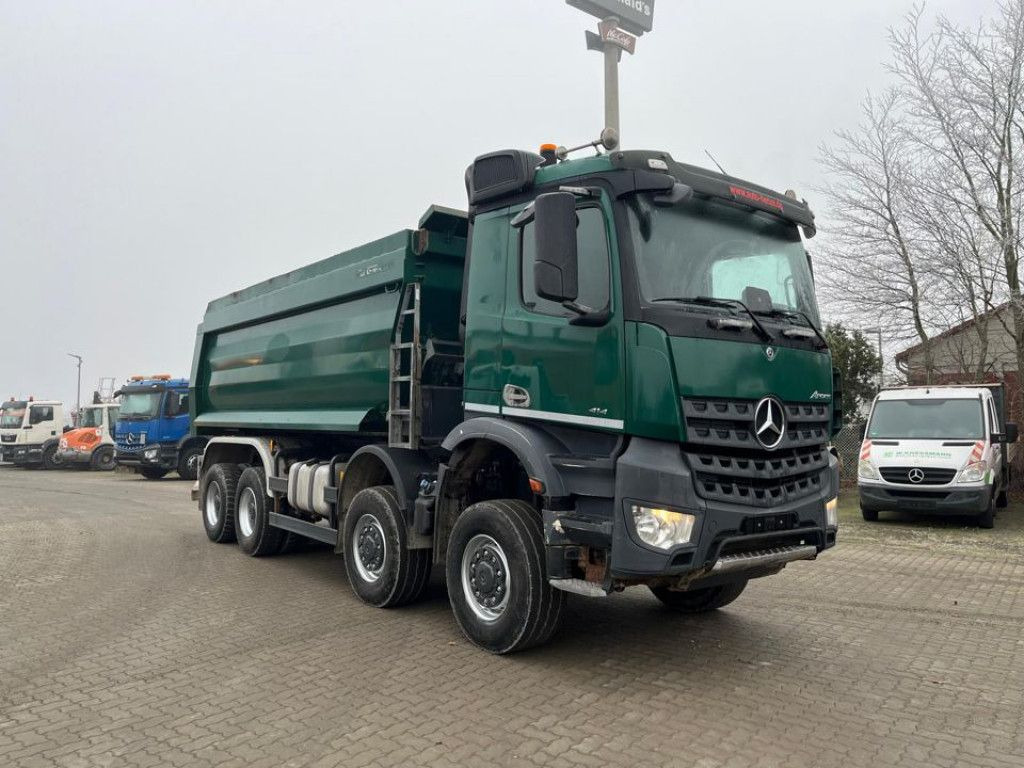 Mercedes-Benz Arocs 4145 8x8 4 Achs Muldenkipper Meiller - Camion benne: photos 2 Mercedes-Benz Arocs 4145 8x8 4 Achs Muldenkipper Meiller - Camion benne: photos 2