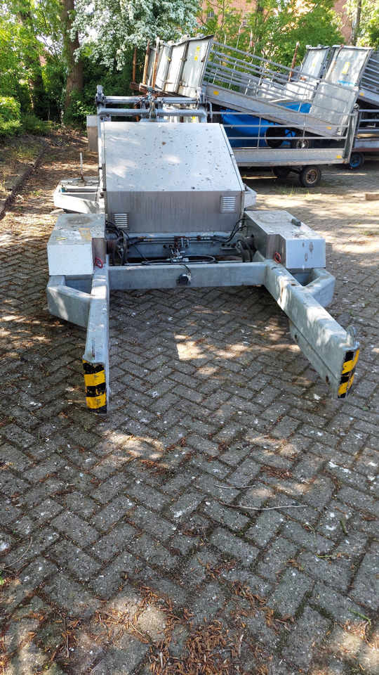 Passenger Stair SPS PTC-15 - Escalier d'embarquement: photos 5 Passenger Stair SPS PTC-15 - Escalier d'embarquement: photos 5