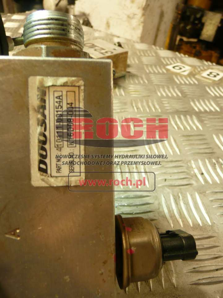 DOOSAN 410111-00154A 160204 - 1 SEKCYJNY + DELTA POWER TDL 24 24VDC - Valve hydraulique: photos 1 DOOSAN 410111-00154A 160204 - 1 SEKCYJNY + DELTA POWER TDL 24 24VDC - Valve hydraulique: photos 1