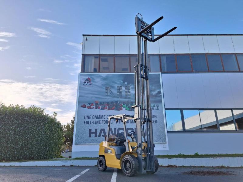 Chariot élévateur à gaz Caterpillar GP30NTD: photos 8 Chariot élévateur à gaz Caterpillar GP30NTD: photos 8