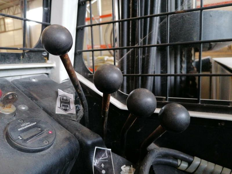 Chariot multidirectionnel Combilift ESA30: photos 6