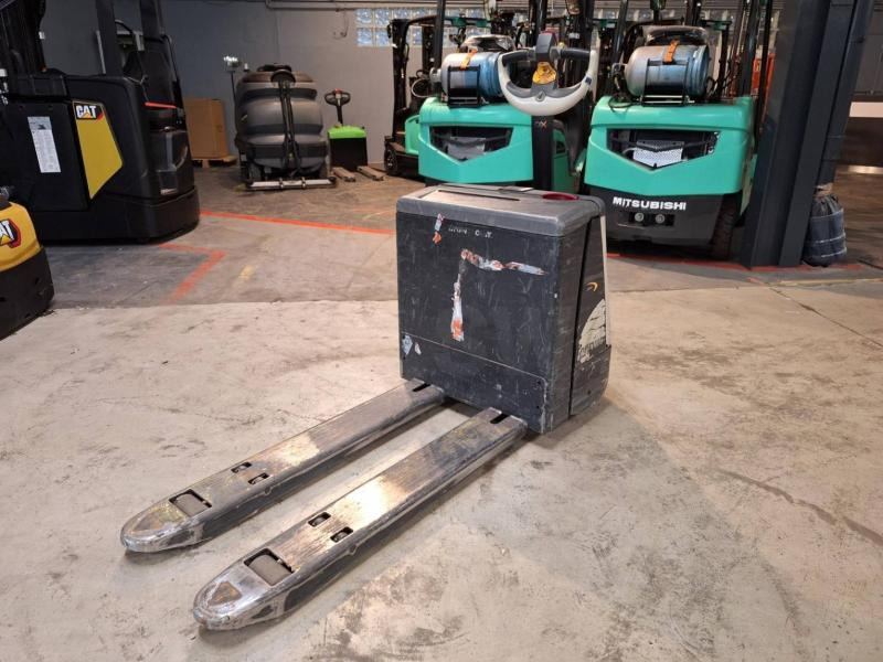 Crown WP3020-2.0 - Transpalette: photos 2 Crown WP3020-2.0 - Transpalette: photos 2