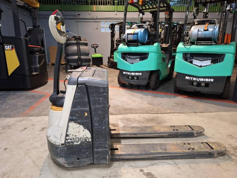 Crown WP3020-2.0 - Transpalette: photos 3 Crown WP3020-2.0 - Transpalette: photos 3