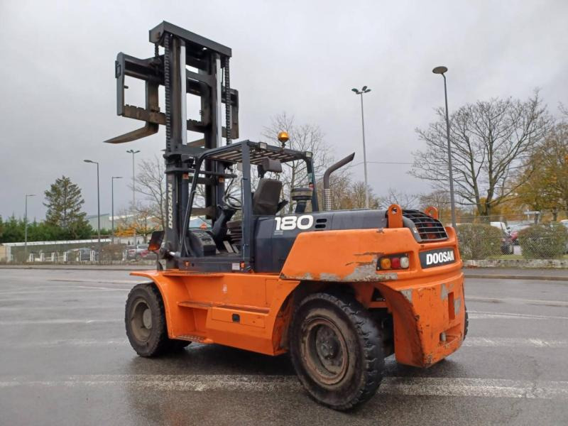 Doosan D1808-S — crédit-bail Doosan D1808-S: photos 6