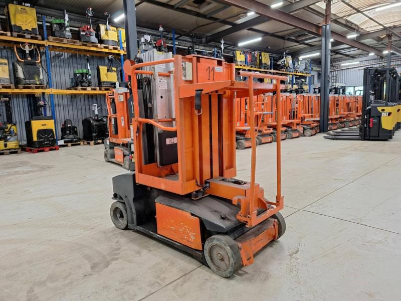 JLG Toucan Duo - Nacelle à mât vertical: photos 4 JLG Toucan Duo - Nacelle à mât vertical: photos 4