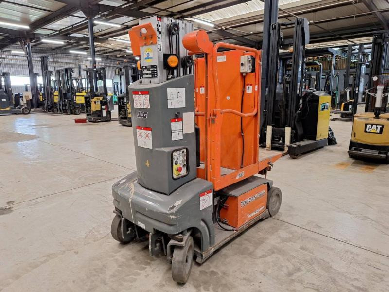 JLG Toucan Duo - Nacelle à mât vertical: photos 1 JLG Toucan Duo - Nacelle à mât vertical: photos 1