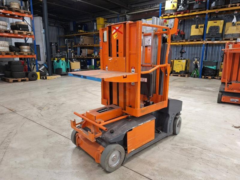 JLG Toucan Duo - Nacelle à mât vertical: photos 3 JLG Toucan Duo - Nacelle à mât vertical: photos 3