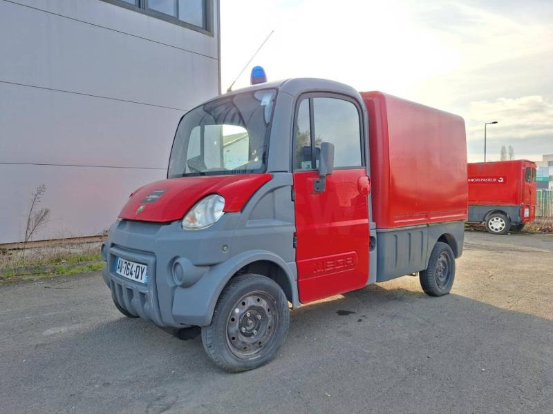 Mega MULTITRUCK - Camion fourgon: photos 2 Mega MULTITRUCK - Camion fourgon: photos 2