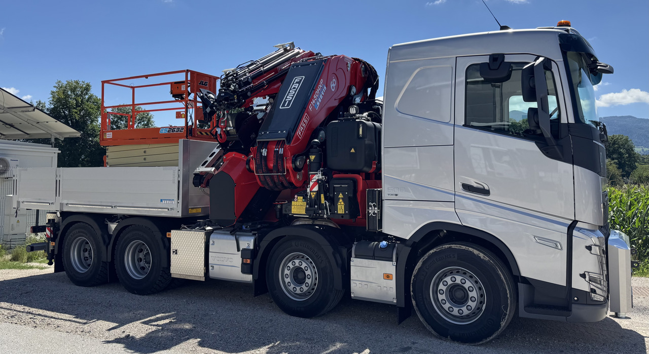 VOLVO Hiab Palfinger Fassi F1750-8 JIB-6 - Camion grue: photos 4 VOLVO Hiab Palfinger Fassi F1750-8 JIB-6 - Camion grue: photos 4