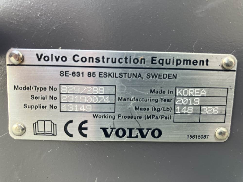 Volvo Anbauplatte S60 - Attache rapide: photos 3 Volvo Anbauplatte S60 - Attache rapide: photos 3