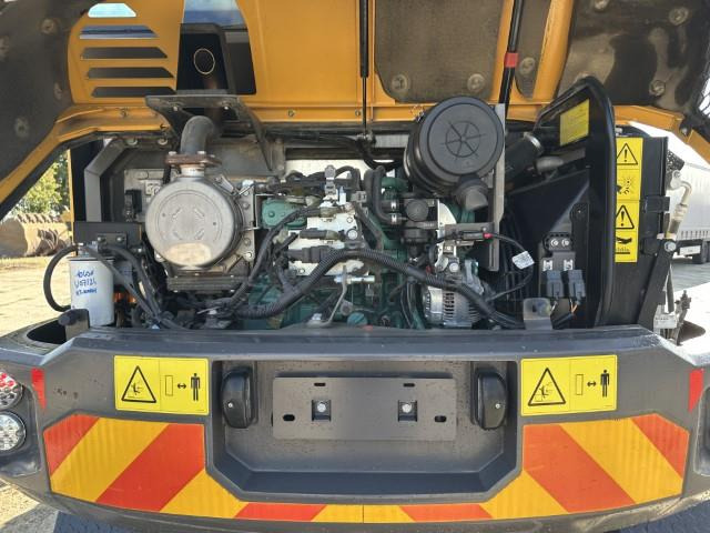 Volvo EW60E - Pelle sur pneus: photos 5 Volvo EW60E - Pelle sur pneus: photos 5