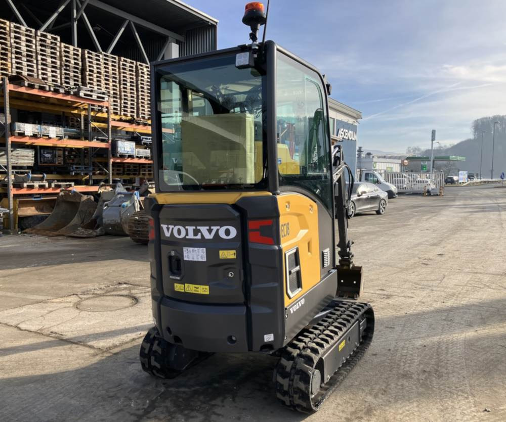 Volvo JEC18E Electric - Mini pelle: photos 2 Volvo JEC18E Electric - Mini pelle: photos 2